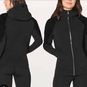 Size 6 Lululemon Special Edition Flora‎ Flock Black Scuba Hoodie